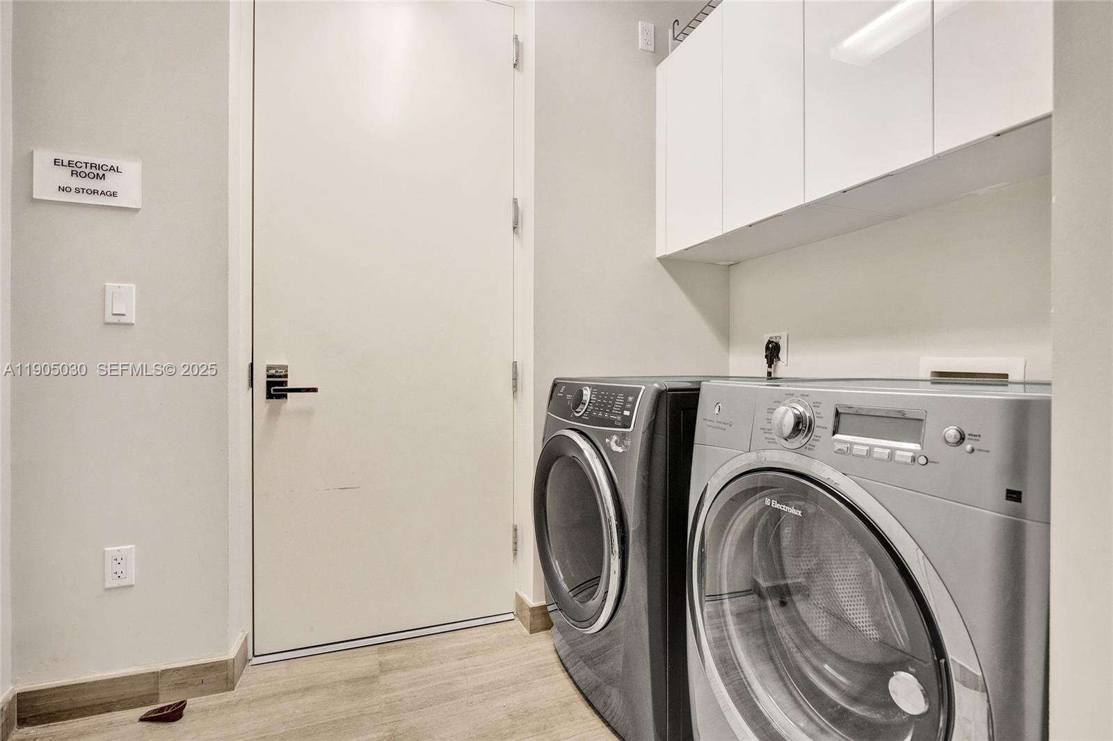 Regalia Unit #16 | Picture 45