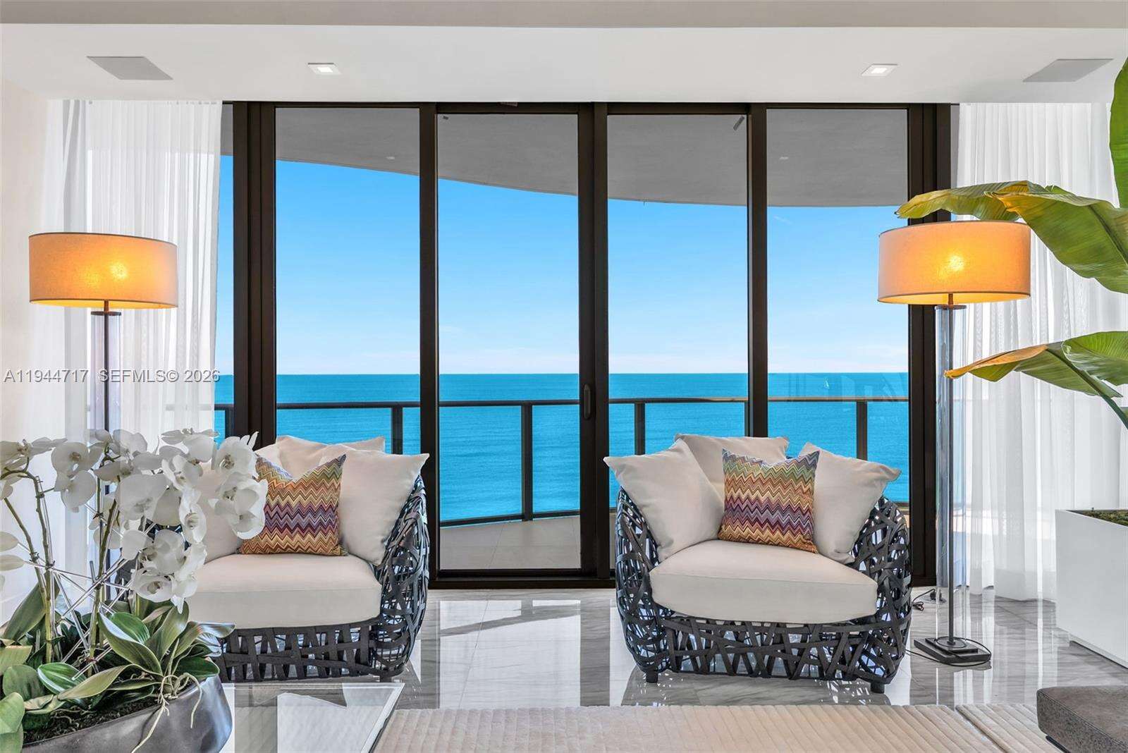 Regalia Unit #12 | Picture 16