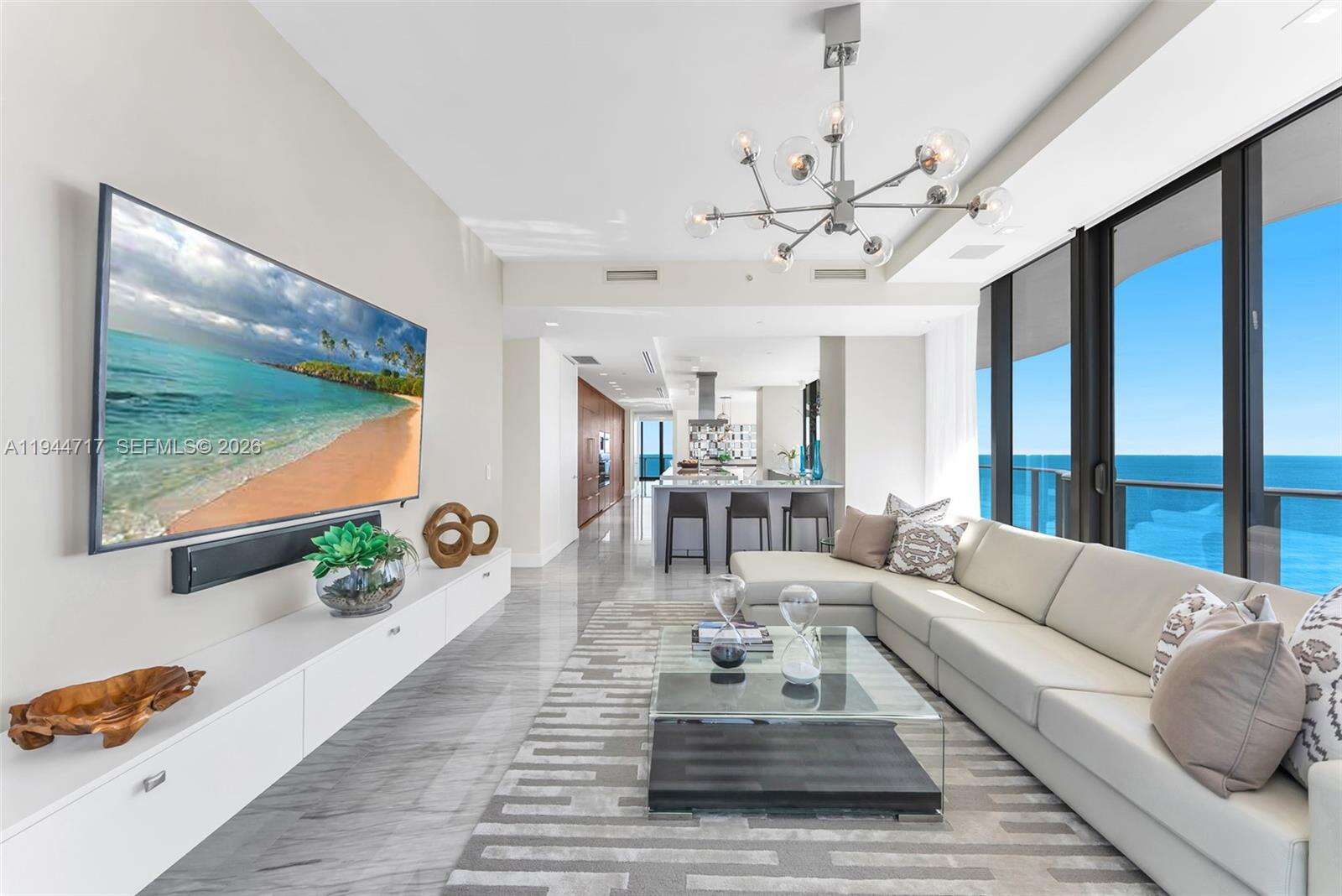 Regalia Unit #12 | Picture 24