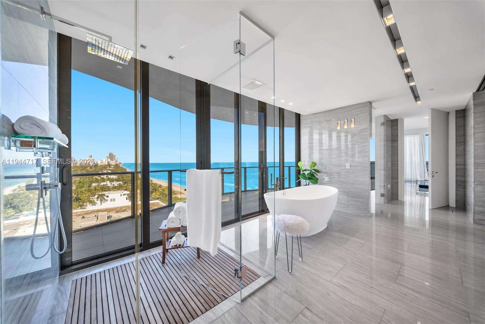 Regalia Unit #12 | Picture 33