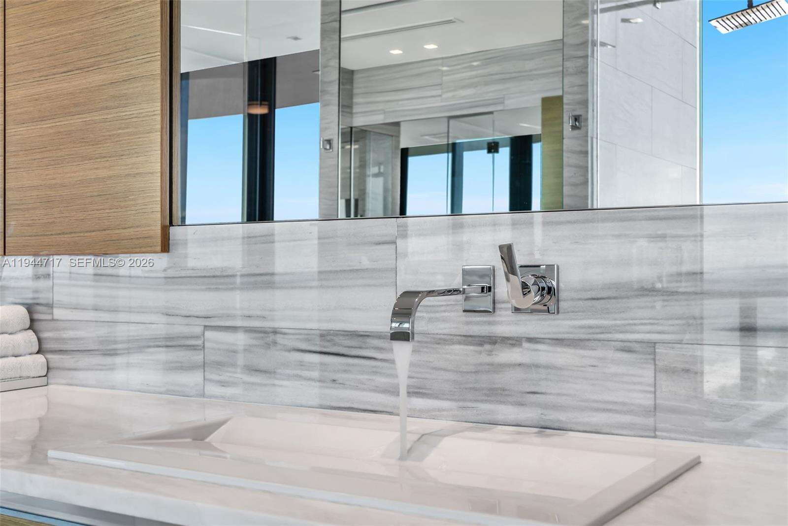 Regalia Unit #12 | Picture 39