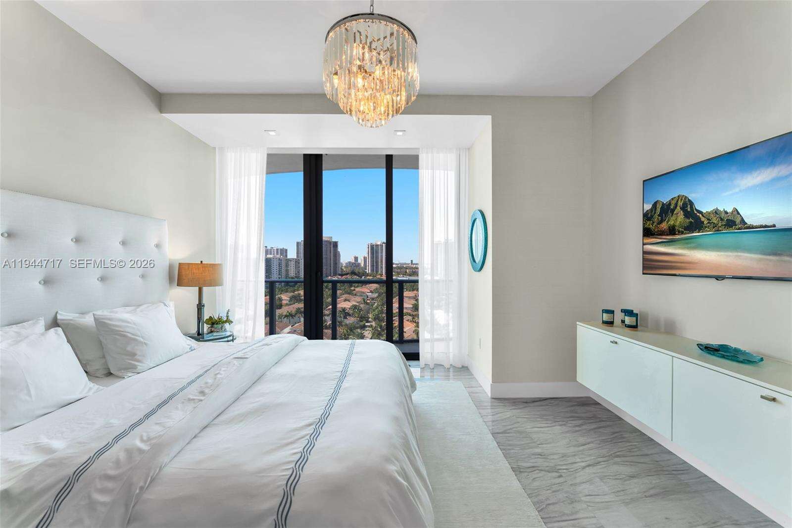 Regalia Unit #12 | Picture 50