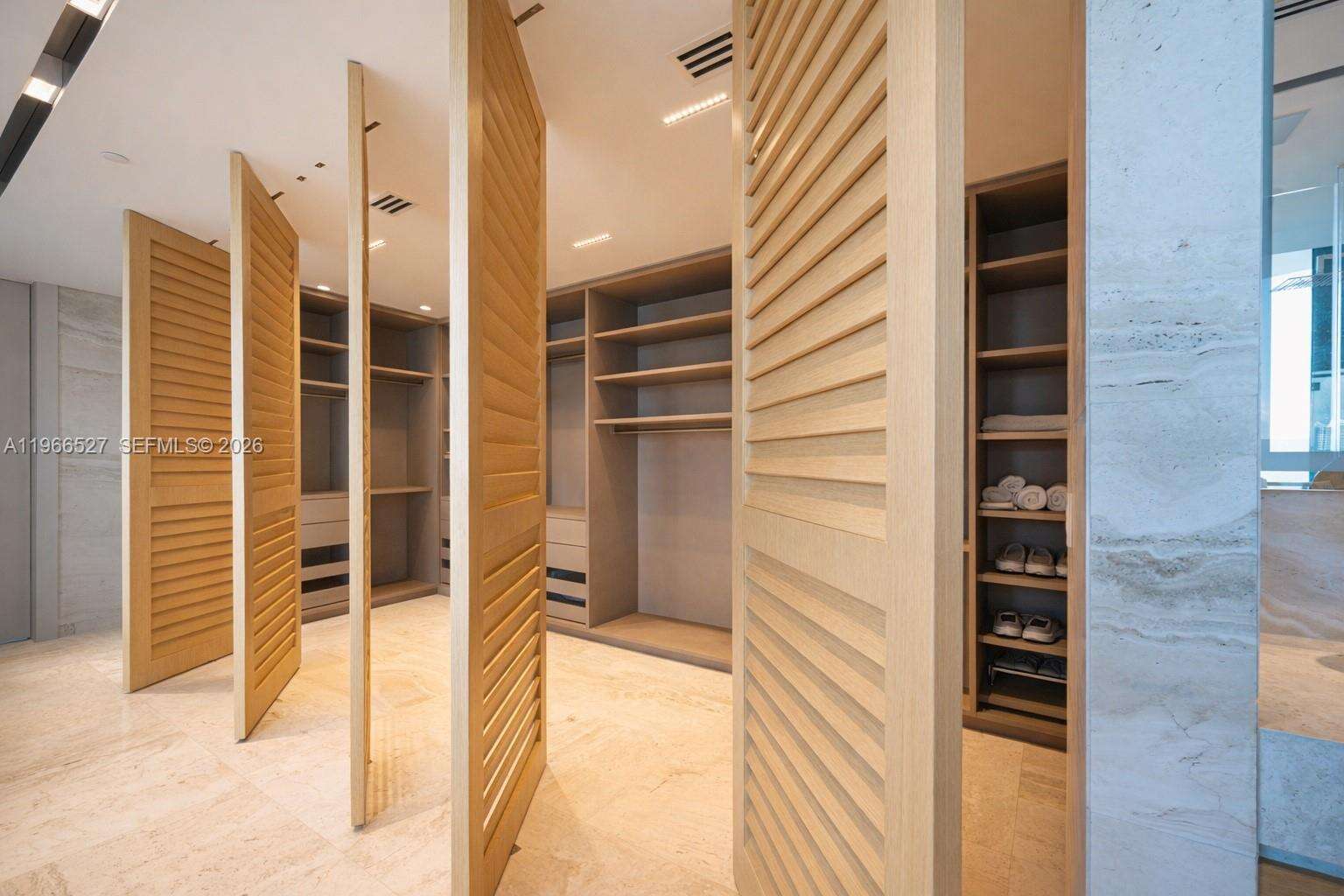 Regalia Unit #9 | Picture 20