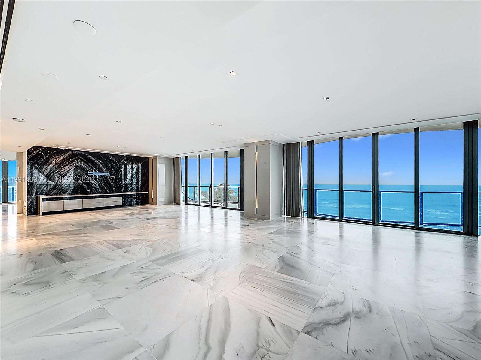 Regalia Unit #5 | Picture 17