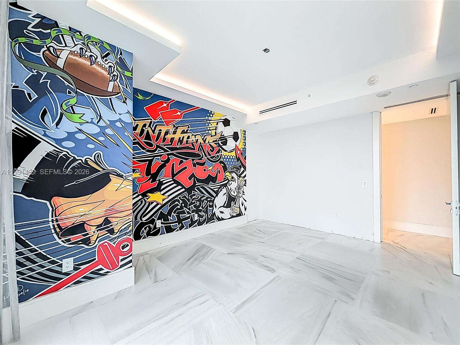 Regalia Unit #5 | Picture 64